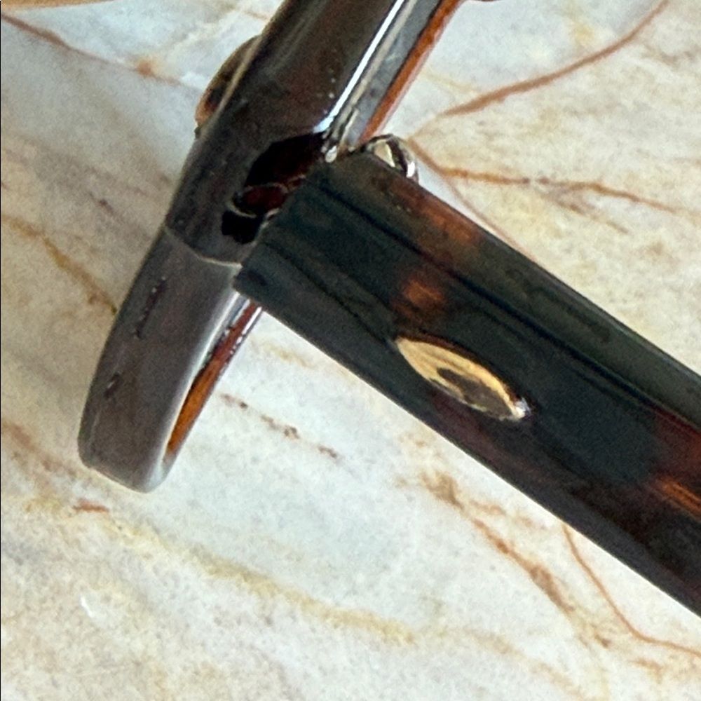 Spectacles Classic Tortoise Shell Sunglasses - image 6